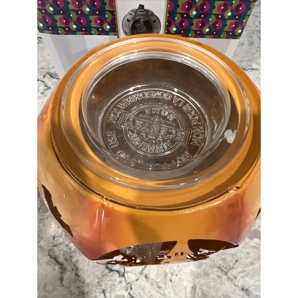 Scentsy Paranormal Pumpkin Full Size Warmer Sold Out Harvest Collection 2021 New - Picture 3 of 6